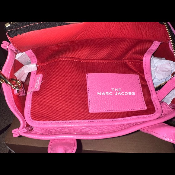 Marc Jacobs Mini Leather Tote - Picture 8 of 8